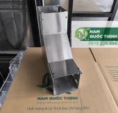 Co Lên Máng Cáp Trunking Inox 100x100x1.5 mm Có Nắp Có Nối