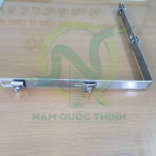 Thanh gia cố góc máng máng lưới inox 