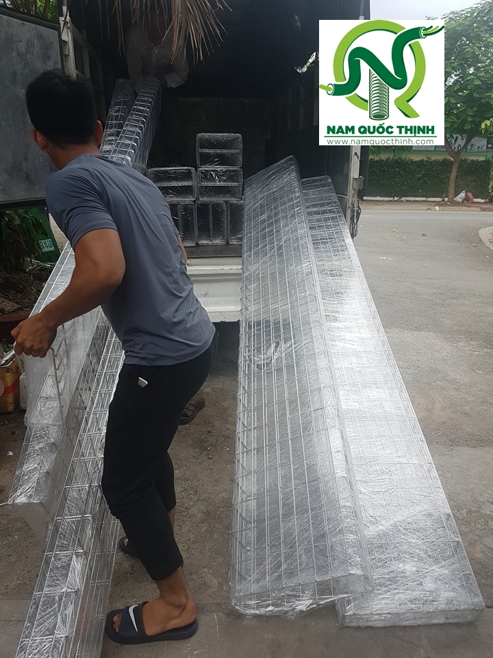 Len hang mang luoi inox 304 Nam Quoc Thinh