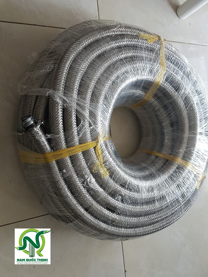 Ống ruột gà thép bọc nhựa bọc inox 3/4