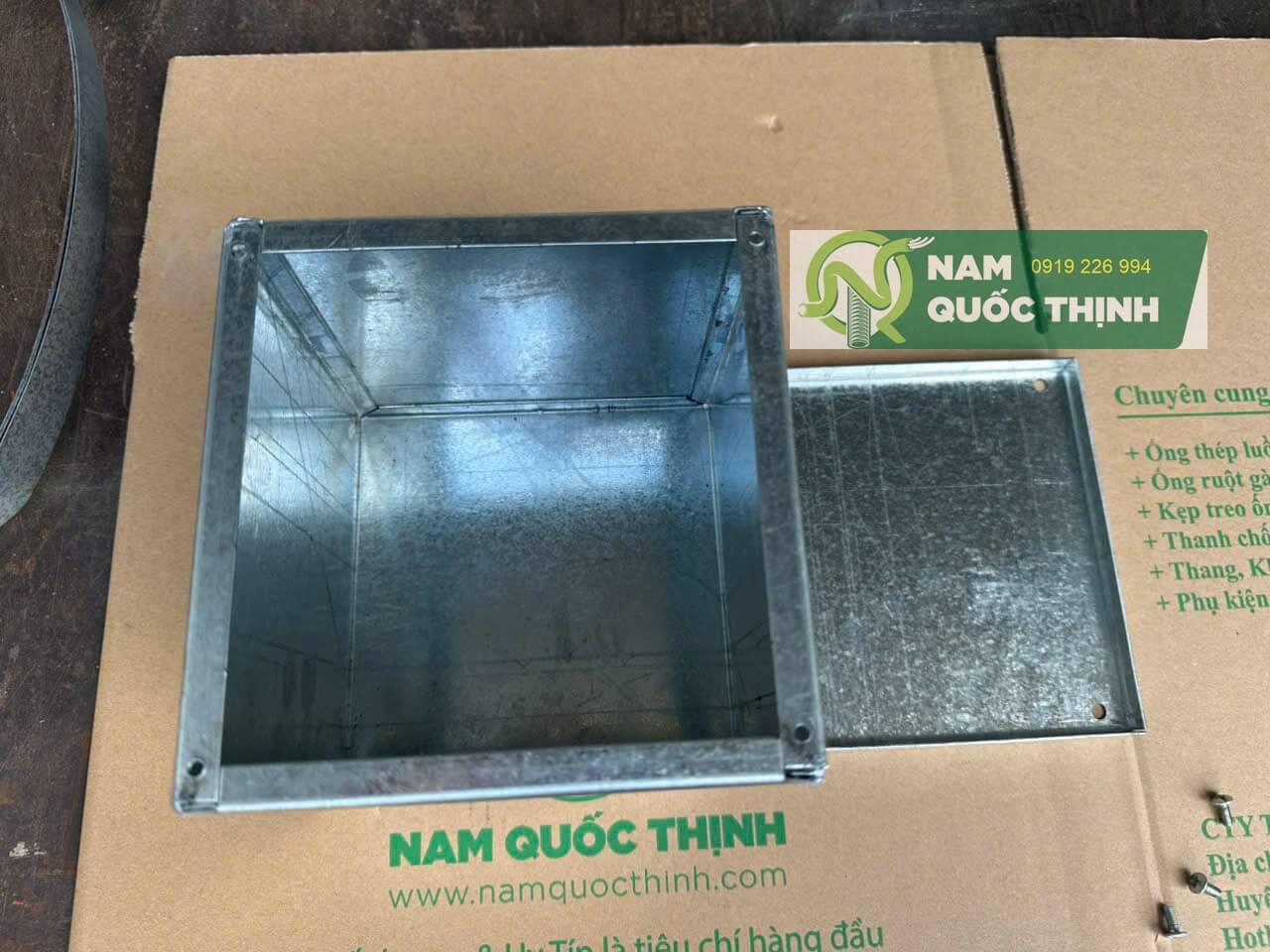 ben trong box kem gi 150x150x150 mm 1 ly 2