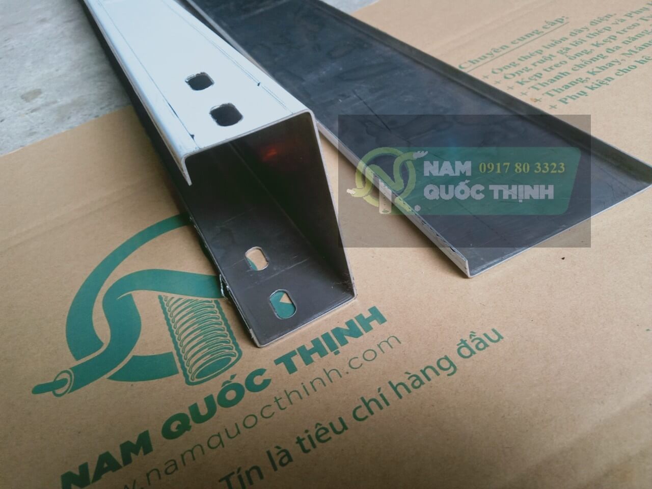 canh mang cap inox 304 100x50 mm 1 li 2 va nap