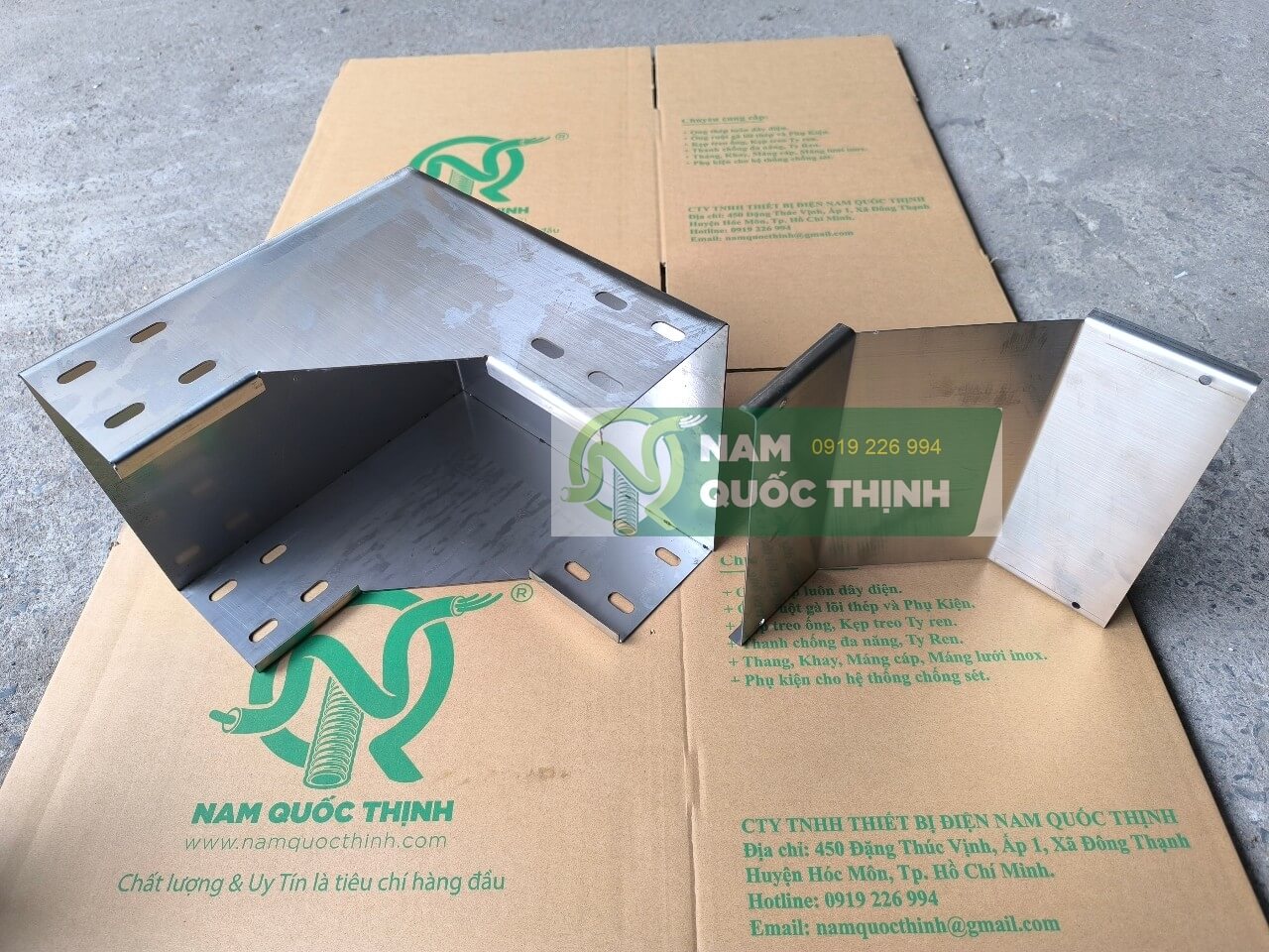 co len elbow up mang trunking inox 304 w200xh100 mm 1 ly 2