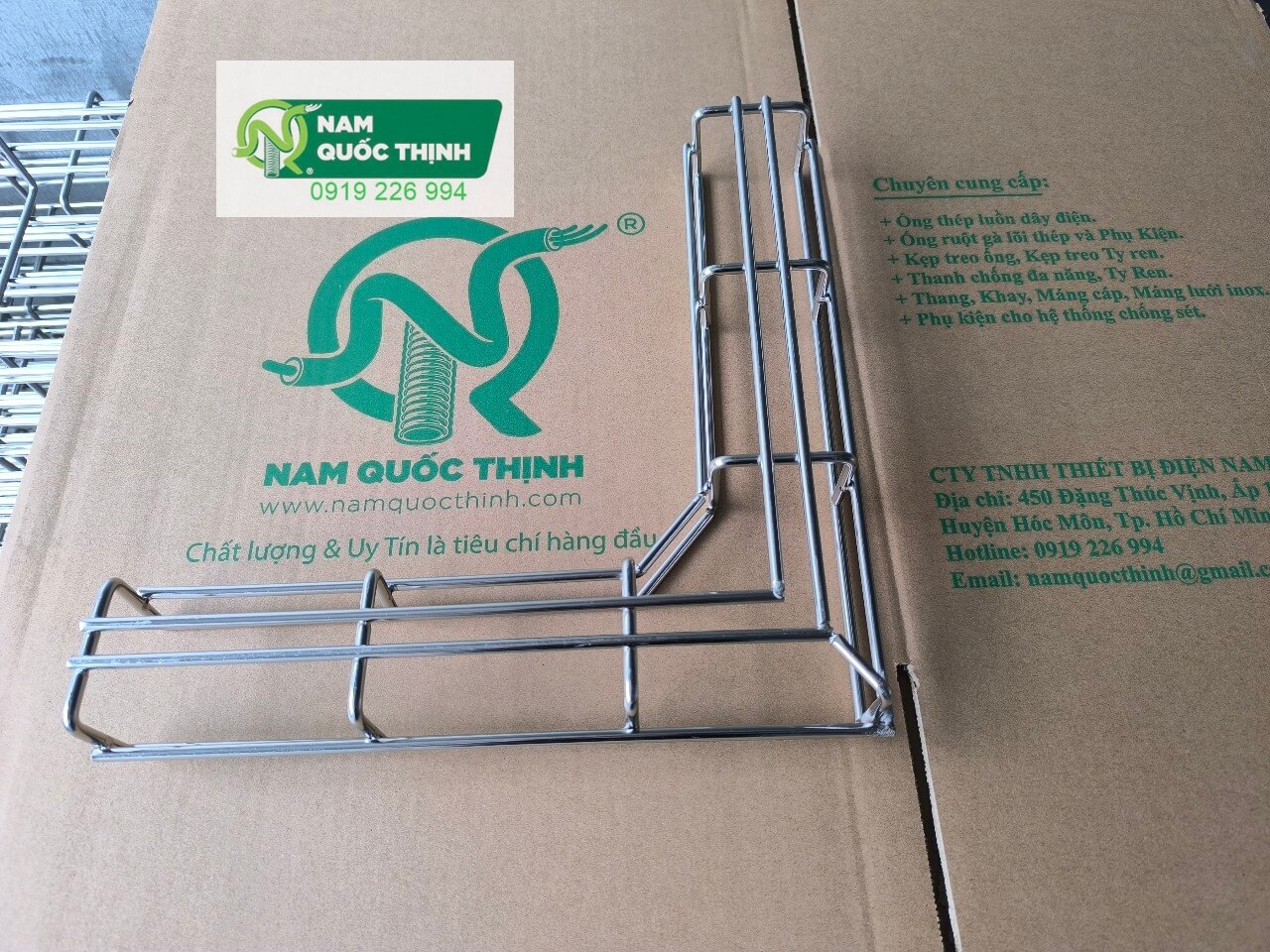 co ngang mang cap luoi inox 304 w50xh50x5 mm