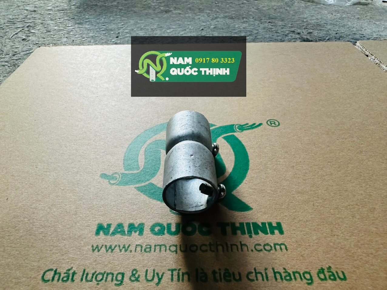 Coupling ống GI trơn EMT D20 thép nhúng nóng 