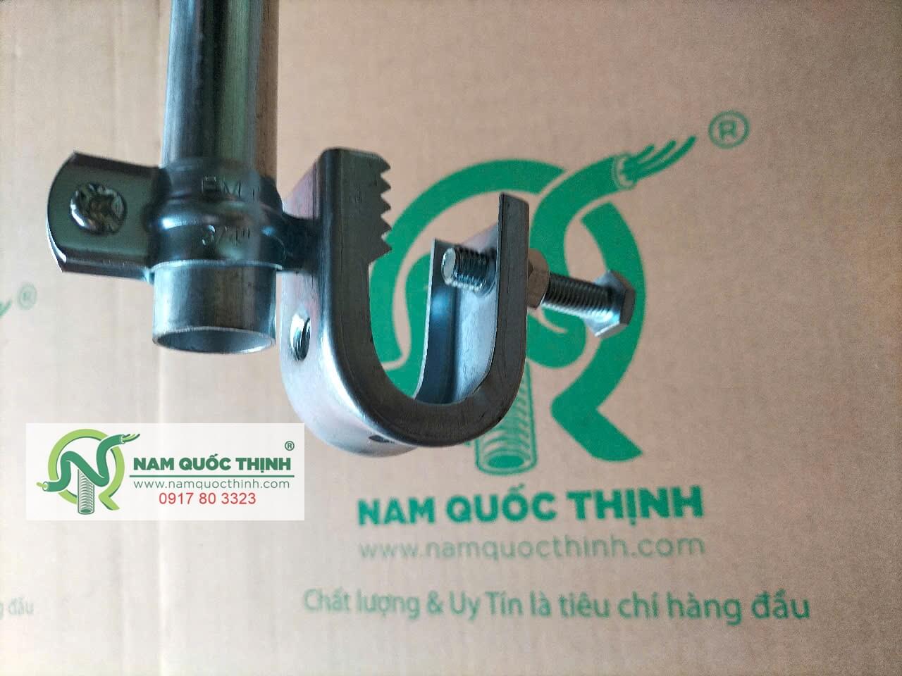 kep treo ong thep luon day dien tron emt phi 25 voi kep ca sau treo ty ren