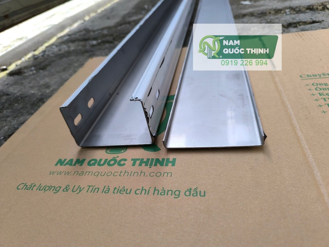 mang dien inox 304 thep khong gi 100x60 mm 1 ly 5