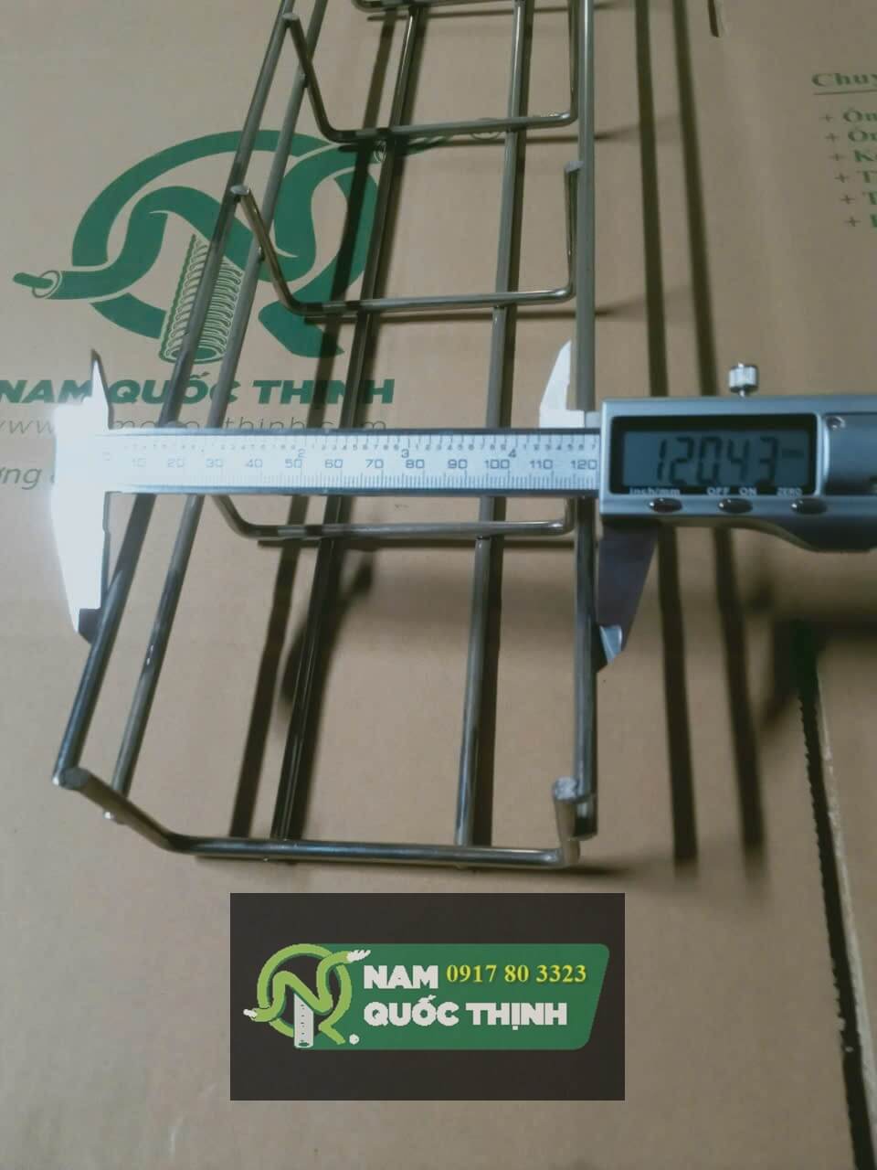 mang luoi 100x50 gong 5 mm sus 304