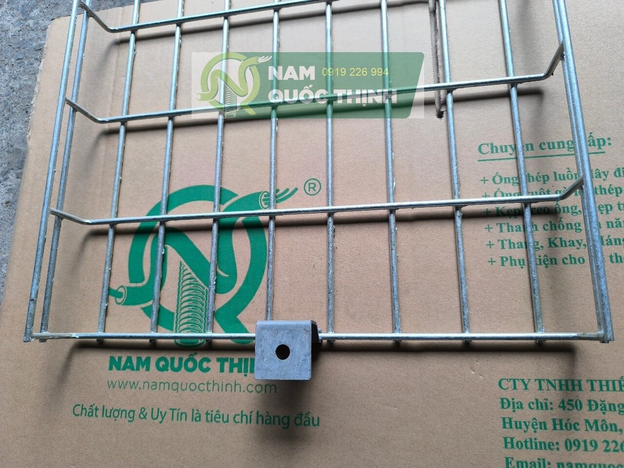 moc treo mang luoi thep nhung nong 400x50 mm