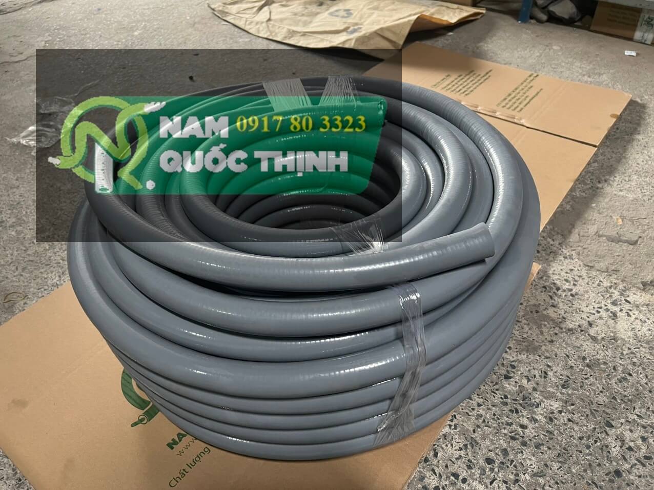 ong kem dan hoi boc nhua chong tham dau va nuoc
