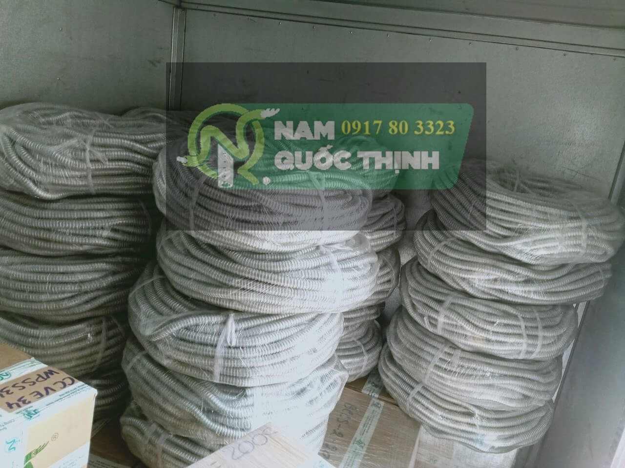 ong kem dan hoi tran khong boc nhua