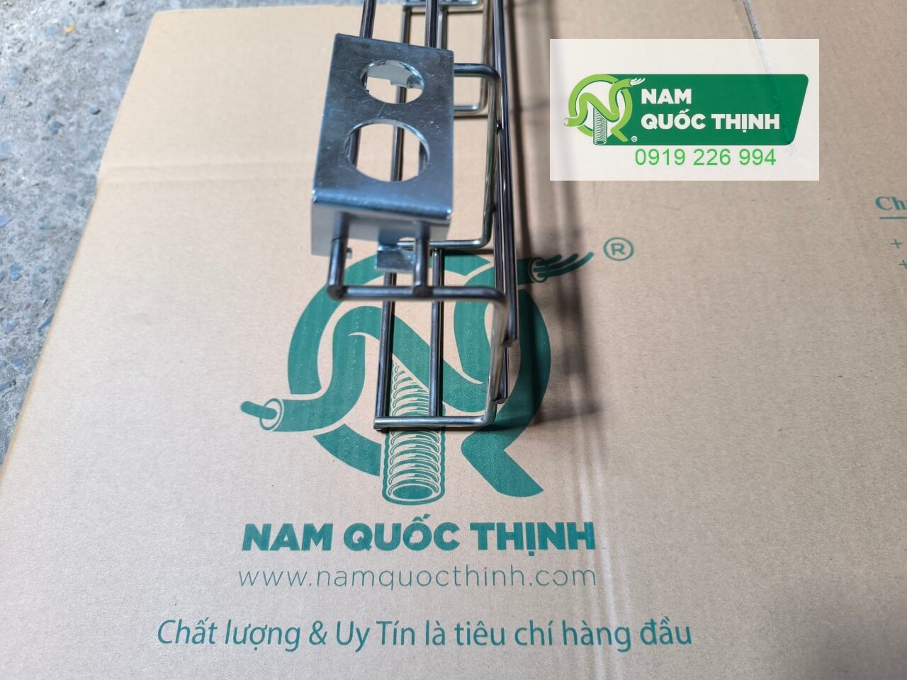 phu kien mang luoi noi ong luon day dien d20 d25