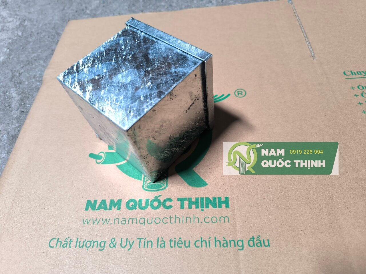 pullbox thep nhung nong 100x100x100 mm 1 li 2