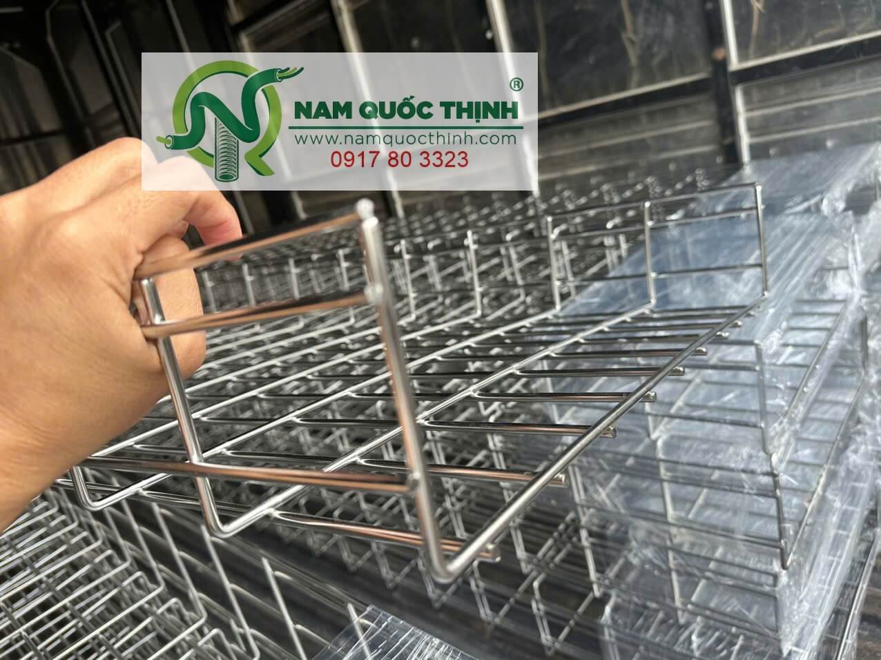 than mang luoi dien inox 304 500x100x5x3000 mm