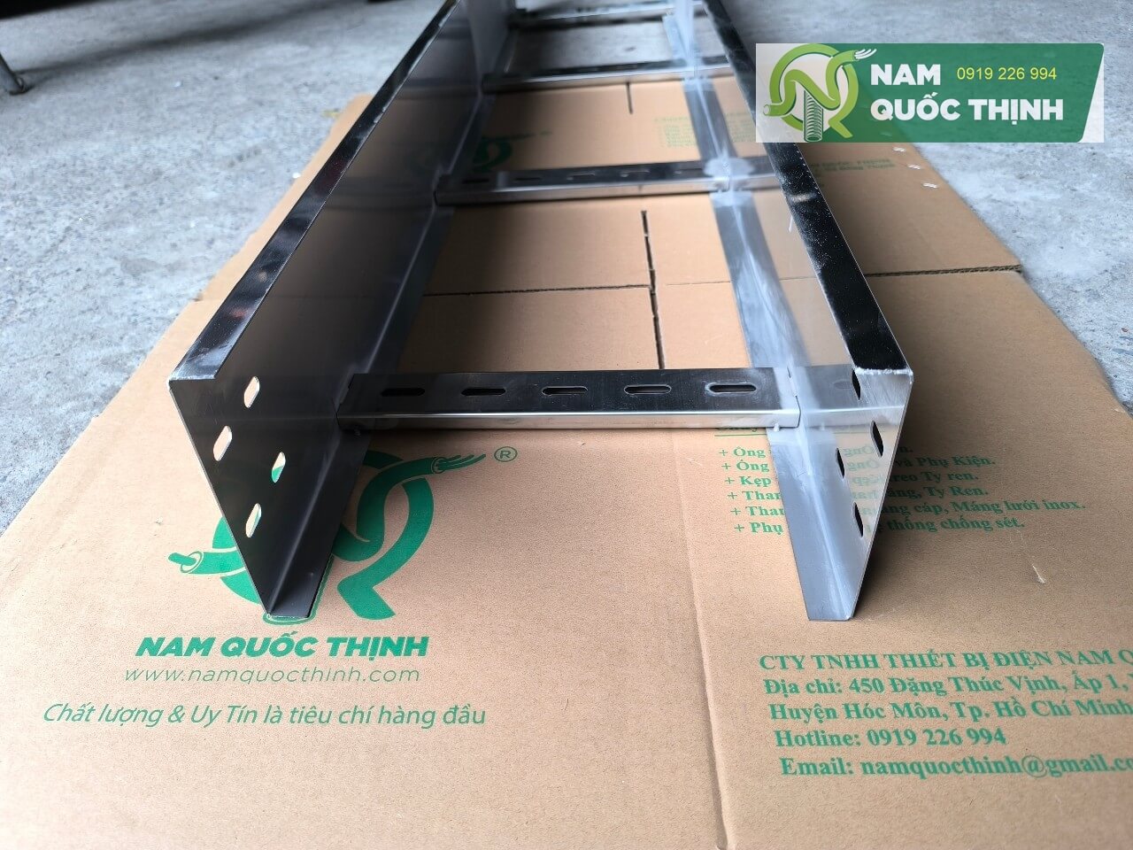 thang cap dien inox 304 thep khong gi 300x150 mm 1 ly 2