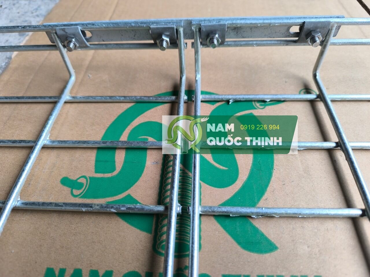 thanh gia co thang mang luoi nhung nong