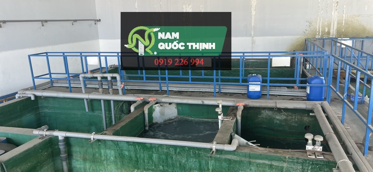 thanh unistrut inox giu ong upvc