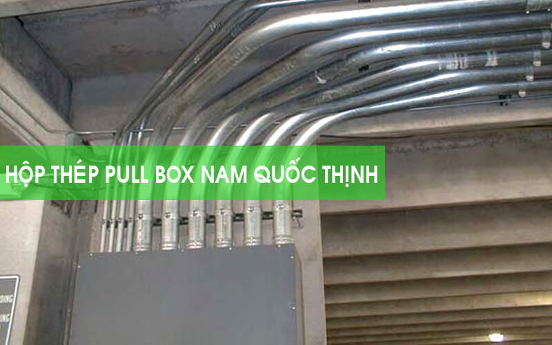 Hộp pullbox 200x200x100 nối ống thép luồn dây điện