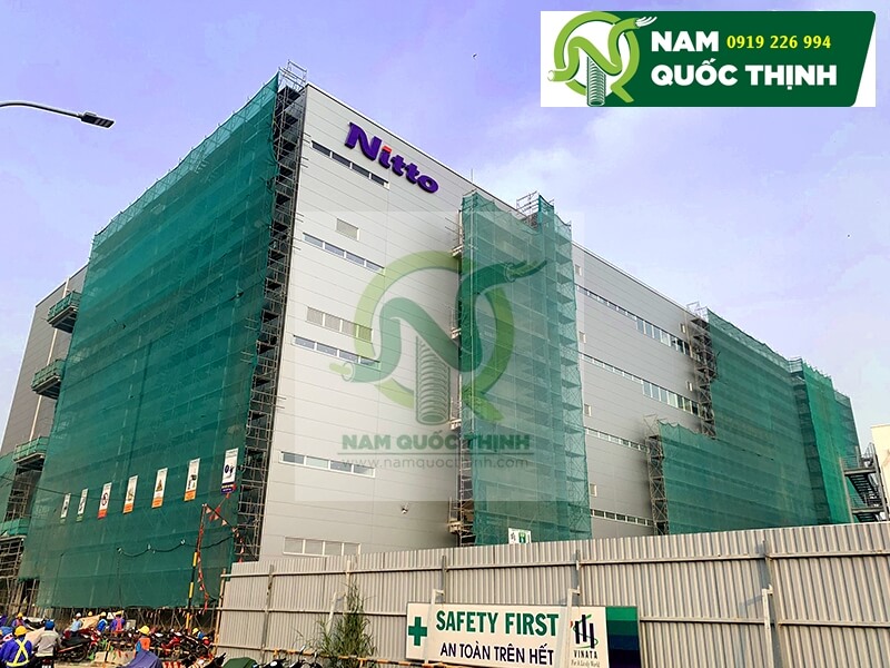 nhà máy nitto denko lắp đặt đai treo ống inox và ty ren inox nqt