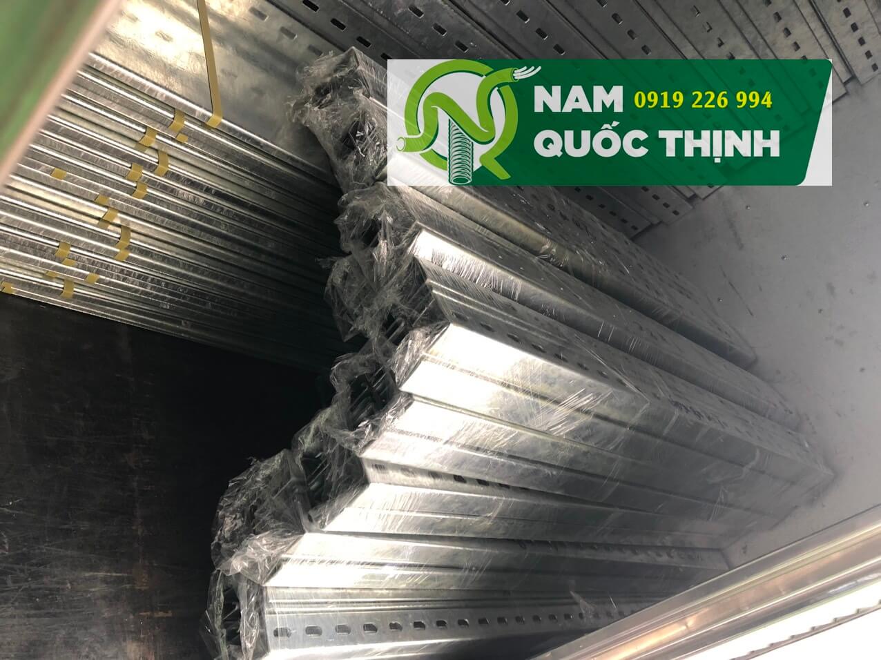 thanh chong da nang 41x41x2.0 mm ma kem nhung nong nqt cat theo yeu cau khach hang